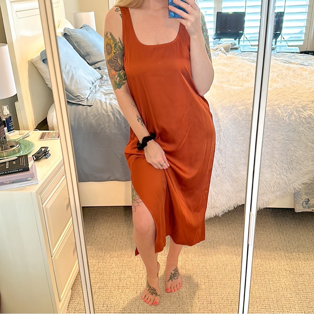 Abercrombie & Fitch | Satin Slip Midi Dress Burnt Orange – Size M NWT - Picture 4 of 11